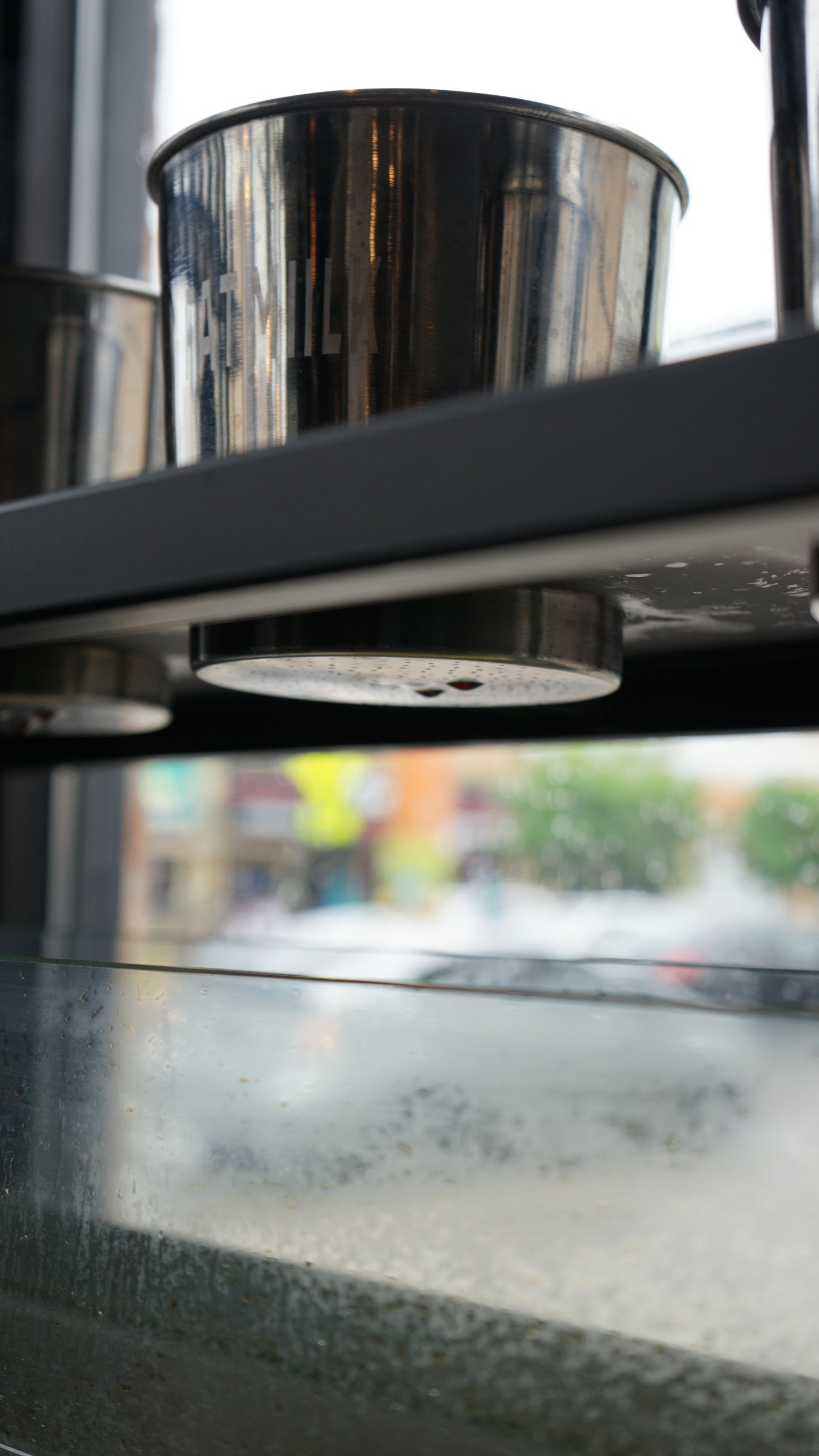 Commercial Phin Drip Brewer - 60oz Capacity