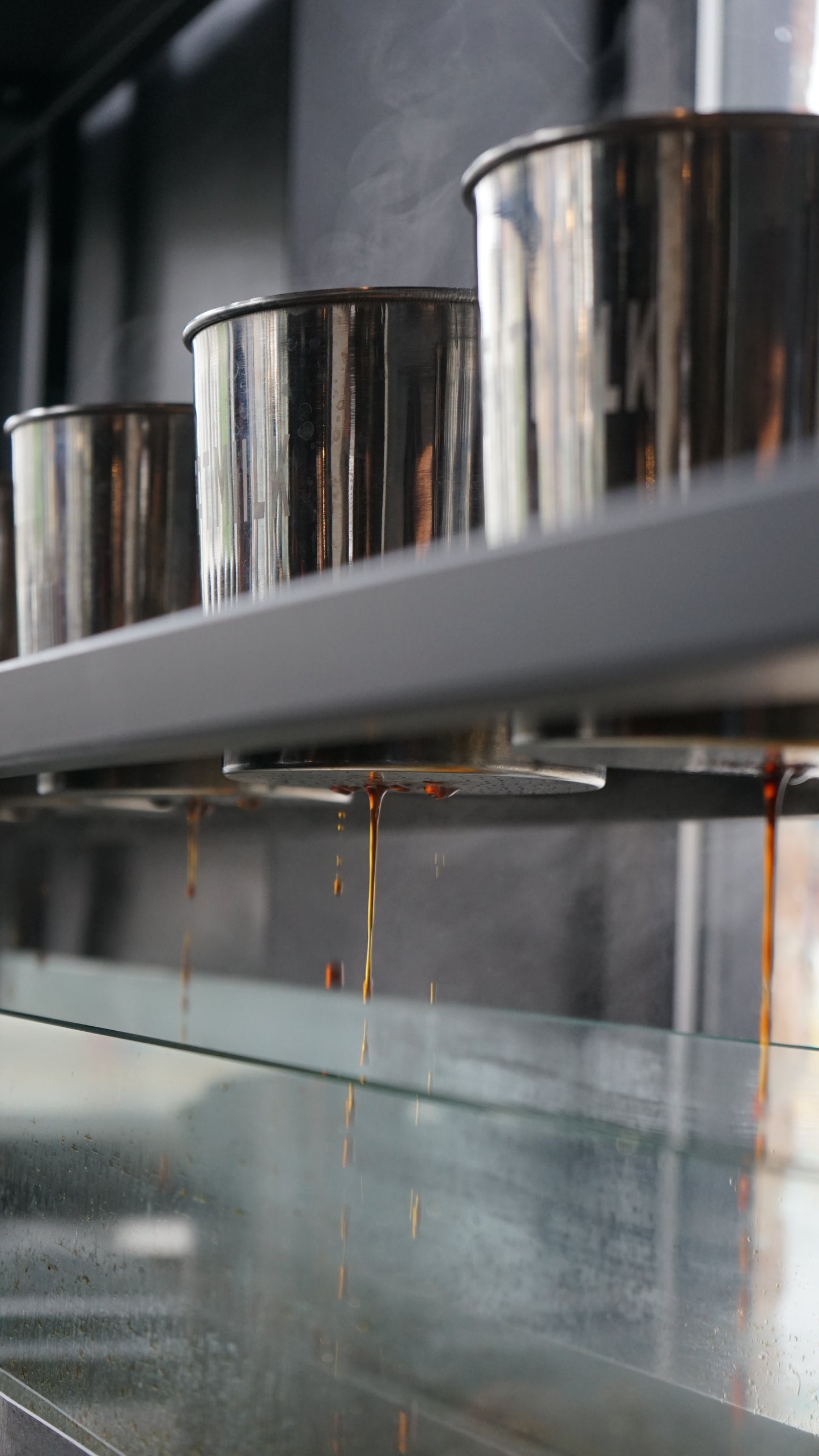 Commercial Phin Drip Brewer - 60oz Capacity